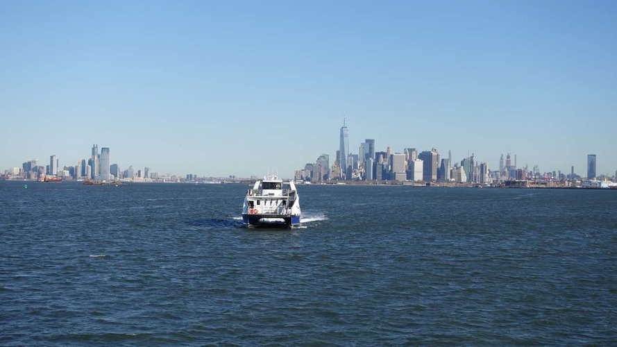 NYC_2024-02-06 09-30-30_RX_07603